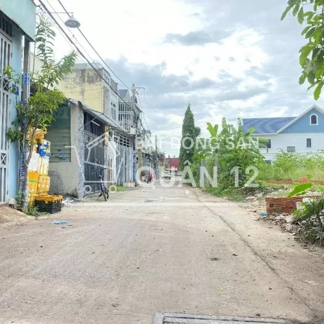Bán đất tặng nhà xưởng 1 sẹc đường bờ kênh TX25, 4x17, Giá 3.25 tỷ