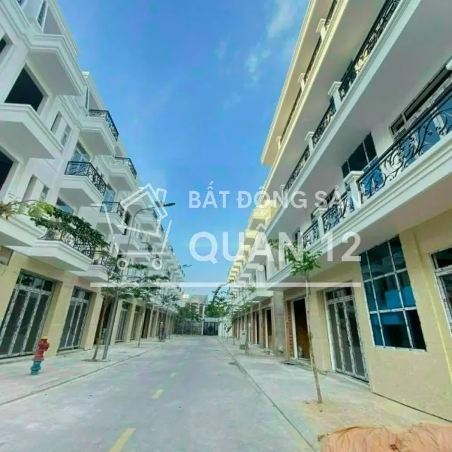 Bán nhà mặt tiền Hà Huy Giáp cuối đường Nguyễn oanh, SHR, 4 tỷ 8.
