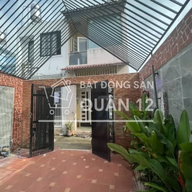 Nhà khủng đường TL19 1 sẹc, ngay chợ Cầu Đồng 5PN