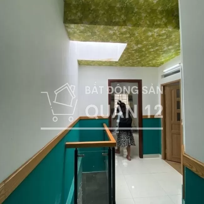 Nhà khủng đường TL19 1 sẹc, ngay chợ Cầu Đồng 5PN