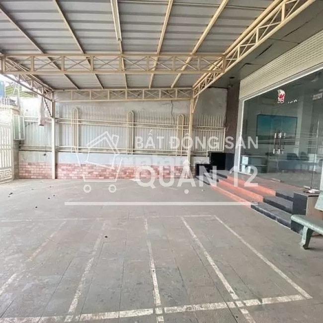Nhà mặt tiền Hà Huy Giáp, gần Ngã Tư Ga. DT 8 x 26m