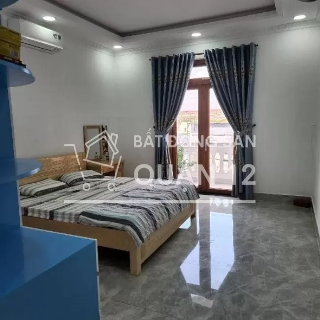 Gấp bán mặt tiền TCH24, 4 tầng, DTSD 185m2, 4PN, Vỉa hè 3m,Tiện KD.