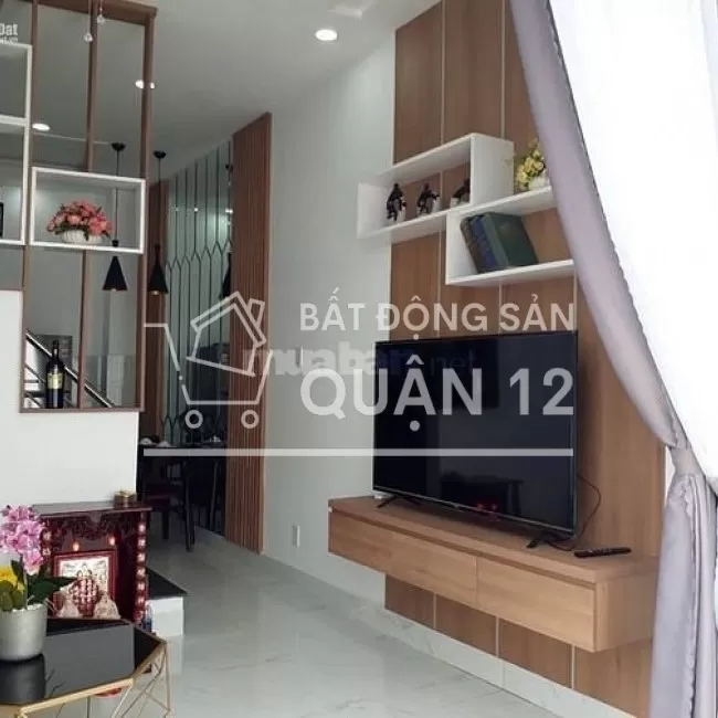 Bán nhà 3 lầu chỉ 1ty650 tai Hà Huy Giáp Quận 12