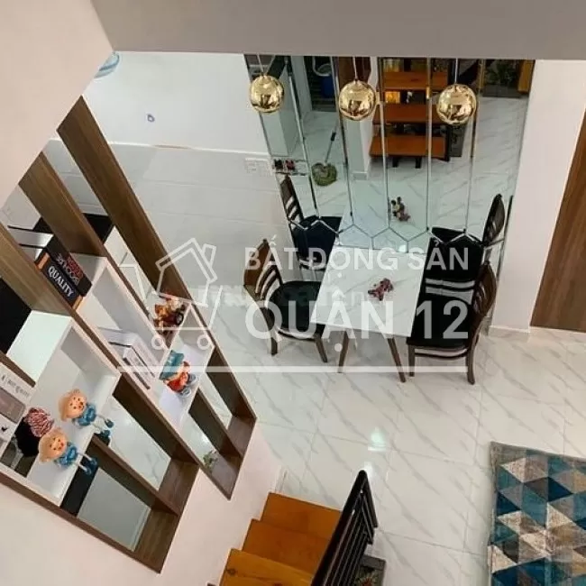 Bán nhà 3 lầu chỉ 1ty650 tai Hà Huy Giáp Quận 12