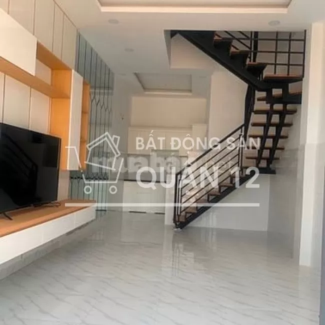 Bán nhà 3 lầu chỉ 1ty650 tai Hà Huy Giáp Quận 12