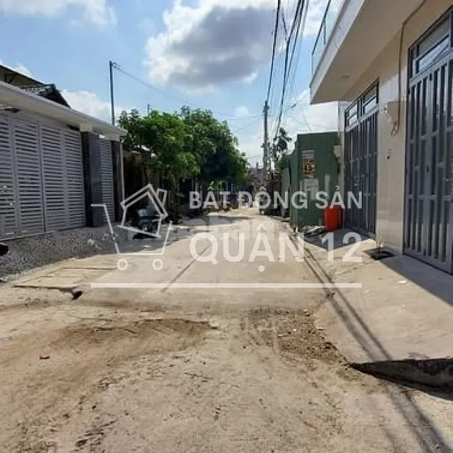 Bán nhà 3 lầu chỉ 1ty650 tai Hà Huy Giáp Quận 12