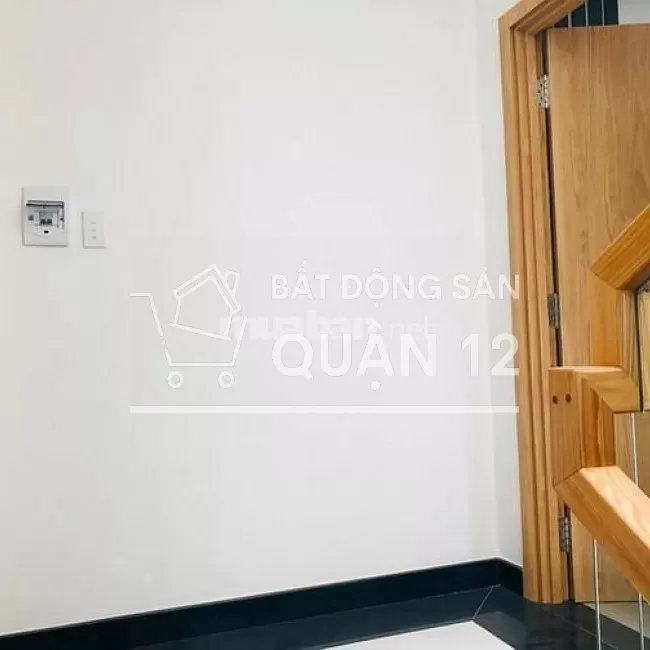 Bán căn nhà Hà Huy Giáp, Thạnh xuân mới xây, 1 trệt 3 lầu, hoàn thiện.