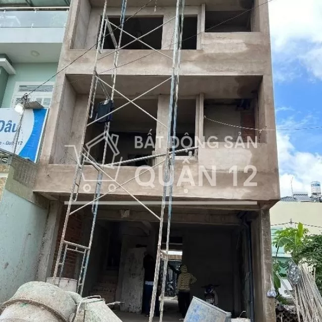 ngang 5,45m xây 3lau,5PN,bank hỗ trợ,Thạnh XuânQ12