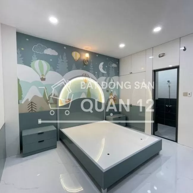 Nhà Tô Ngọc Vân,4.5 x 15, 3 lầu, 5 phòng ngủ,5 tolet,SHR