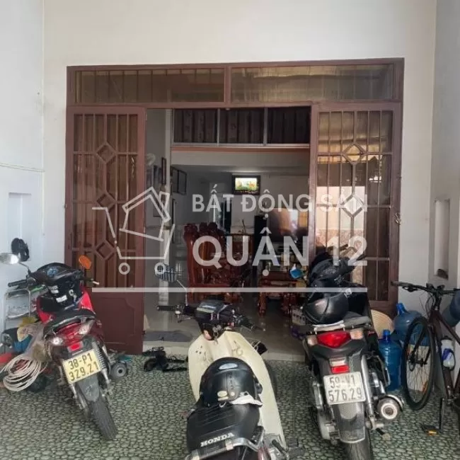 Cần bán gấp căn nhà đường Nguyễn Văn Quá, Quận 12