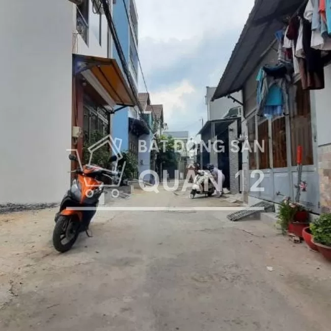 Đất thổ cư diện tích 4,5*15m sổ hồng riêng ngay ngã 4 Ga