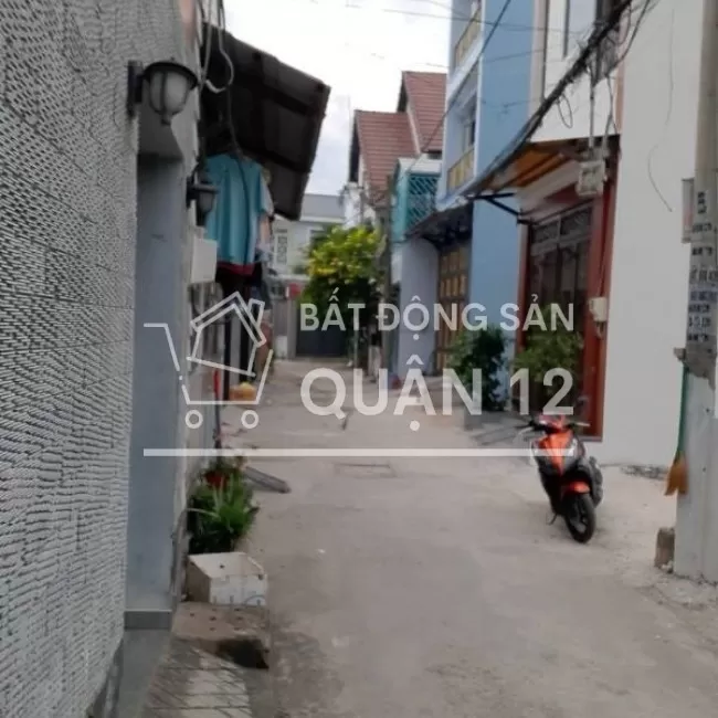 Đất thổ cư diện tích 4,5*15m sổ hồng riêng ngay ngã 4 Ga