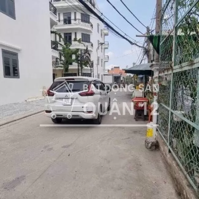 Bán gấp lô đất ở Hà Huy Giáp P.Thạnh Xuân Q.12 SHR Giá chỉ 2 tỷ 250