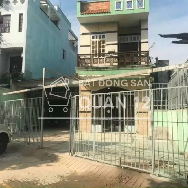 Bán lô đất diện tích 262,2 m2 mặt tiền đường Lê Thị Riêng Quận 12