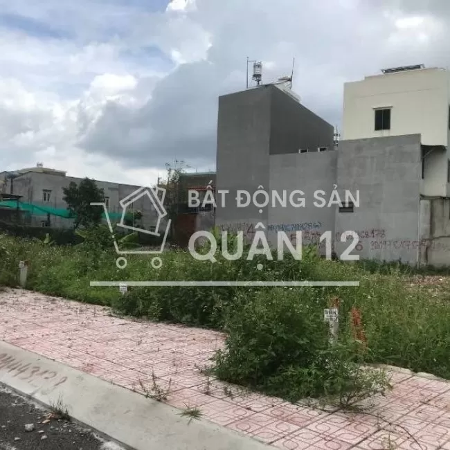 Cần bán lô đất ngay cao ốc APĐ thổ 89m2, đường 10m