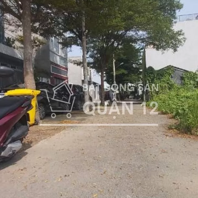 Bán 1 số lô đất hẻm xe hơi đường Vườn Lài, phường An Phú Đông, q12.
