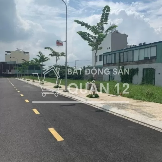 90M2/3,3TỶ SỞ HỮU NGAY LÔ MT VƯỜN LÀI, Q12. SỔ RIÊNG, XÂY TỰ DO,100%TC