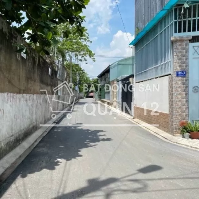 Đất hẻm 105 cách đường vườn lài 200m