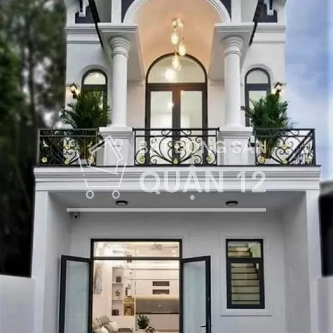 Nhà mới xây dựng, thiết kế đẹp, quận 12.