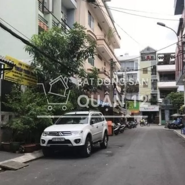 Nhà mới xây dựng, thiết kế đẹp, quận 12.