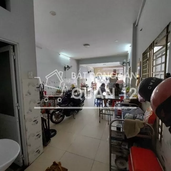 Bán nhà MT 12m ngay chợ Dương Thị Mười 4,5x28,4m