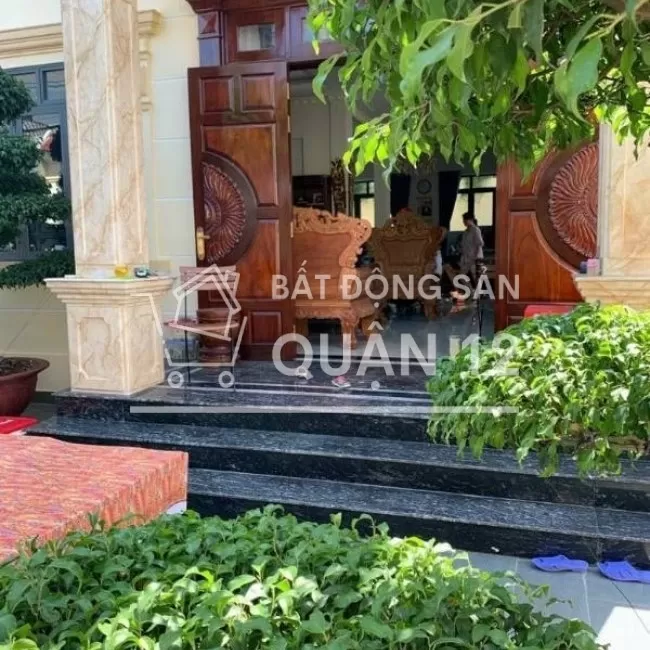 Bán Biệt thự căn góc 2 mặt tiền -Thạnh Xuân, Q12. ( khu VIP bến xưa )