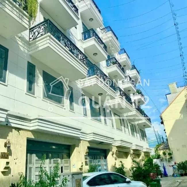 Bán nhà MT Tô Ngọc Vân (5x18m vuông vức) xây 3 lầu 5PN, 5WC 