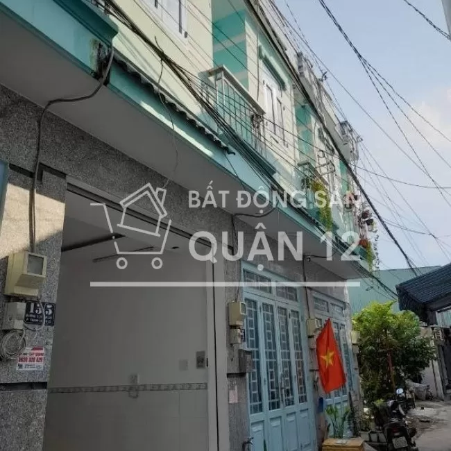 Nhà 1 trệt 1 lầu. Ngày đường Hà huy Giáp vào 100m 