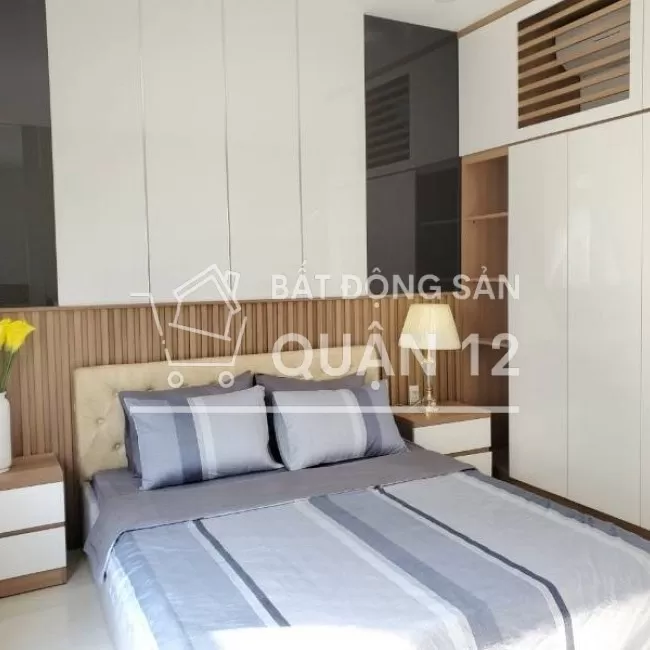 Nhà 3 lầu gần ngã tư ga 4.65x15m 1 trệt 1 lửng 3 lầu (4PN,5WC)