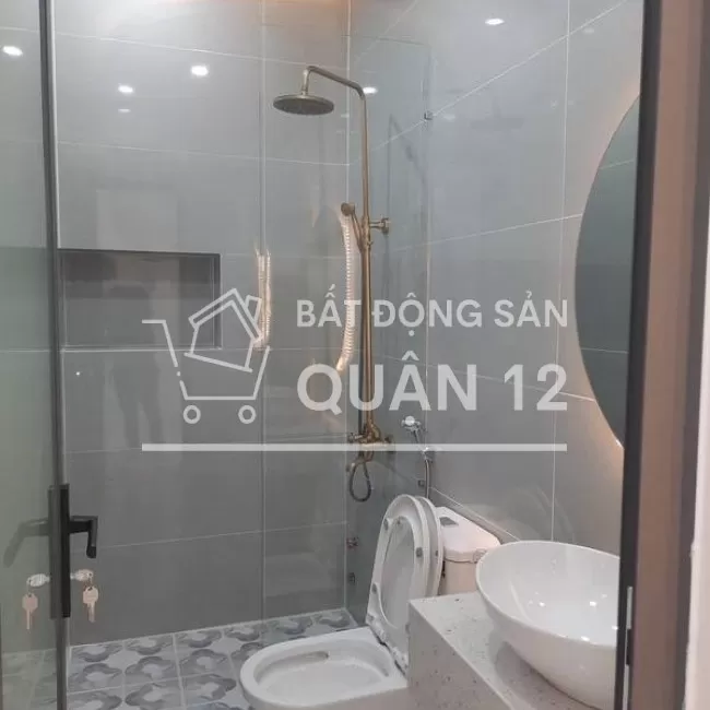 NHÀ ĐẸP KHÔNG TỲ VẾT,DT KHỦNG(7X15),ÔTÔ NGỦ TRONG NHÀ,5M RA XE TẢI