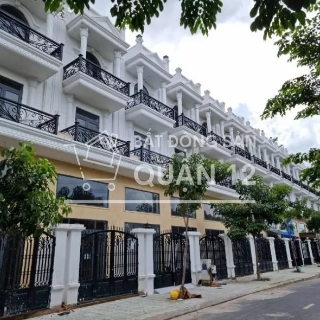 Bán gấp hoặc Cho thuê nhà mặt tiền , P.Thạnh Lộc, Quận 12