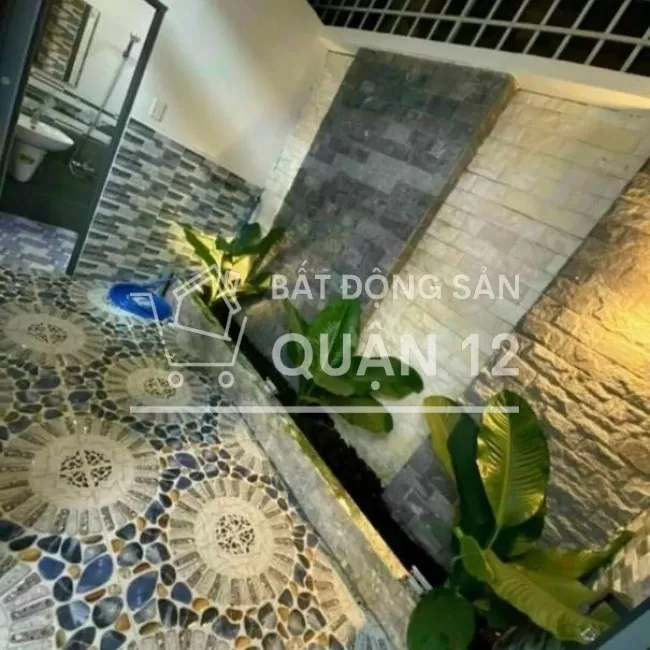 Nhà Quận 12-HCM , chính chủ bán ko qua cò lái.