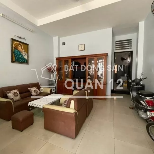 BÁN GẤP NHÀ 100M2 Ở HÀ HUY GIÁP Q12 HẺM XE HƠI ĐỦ NỘI THẤT TIỆN NGHI
