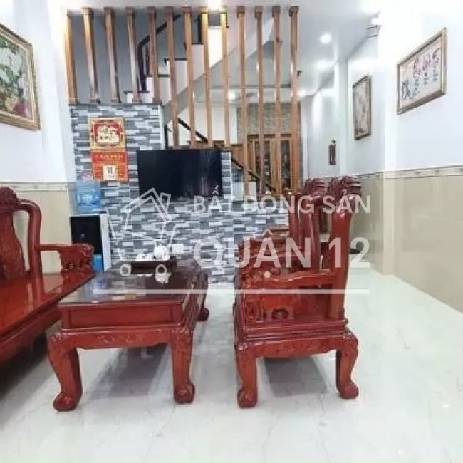 Ngộp bank bán gấp nhà 4.2x12m, 2 lầu sân thượng hẻm 8m đường TX22