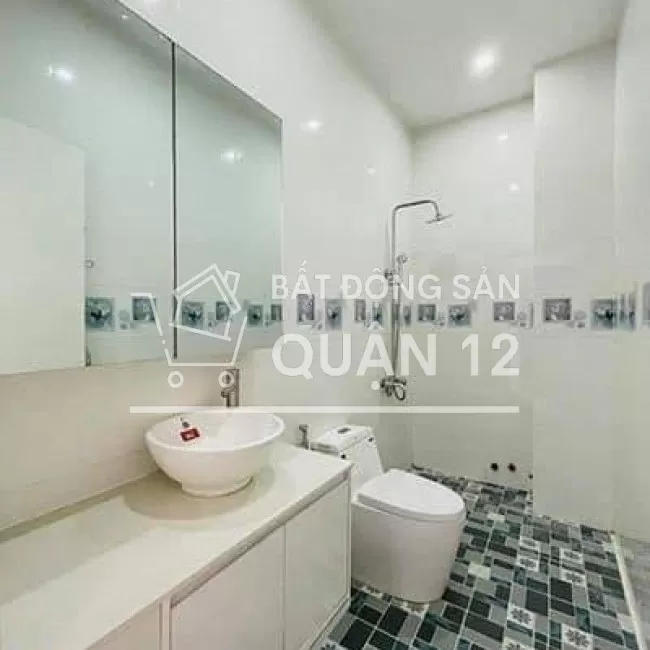 Nhà mới xây rộng thoáng - shr quận 12 - hxh -4PN