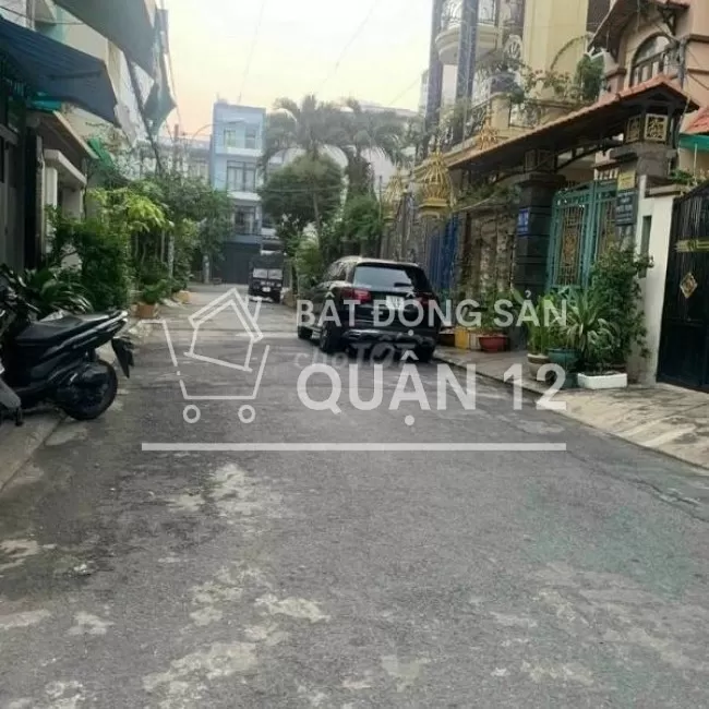 Nhà sổ riêng hoàn công - hxh - đầy đủ tiện ích q12