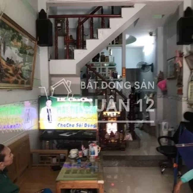 Nhà 1/ Hiệp Thành 13 đúc BTCT 1 lầu 2PN 1 phòng thờ Đường 5m trước nhà