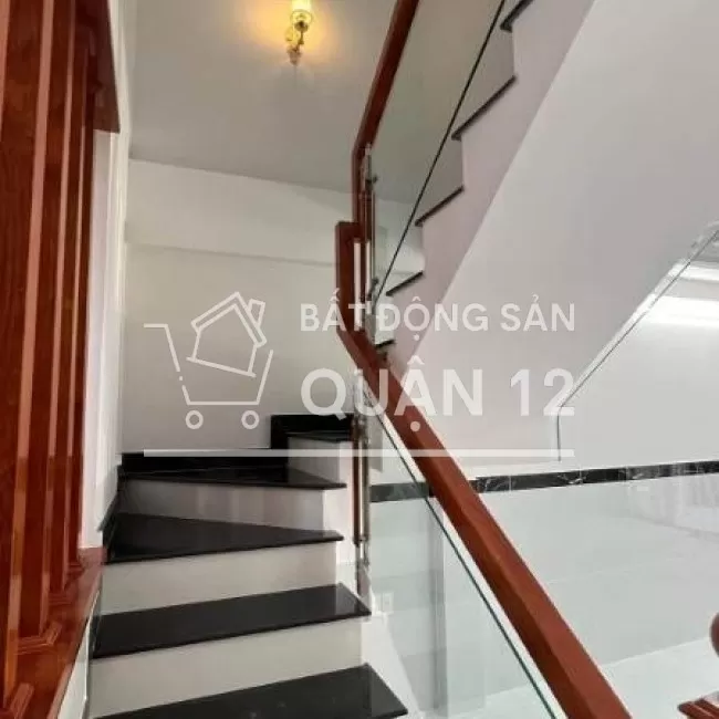 Nhà 1 xẹc ngắn đường HT17, Phường Hiệp Thành 
