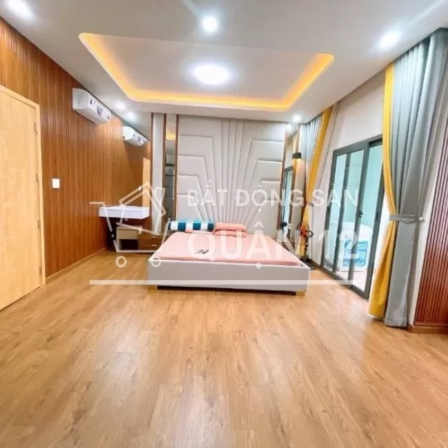 BÁN NHÀ SIÊU ĐẸP Q.12 TẶNG NỘI THẤT, DT 6M X 10M CHỈ 5.6 TỶ TL