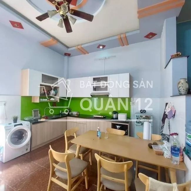 Bán nhà mặt tiền, đường huỳnh thị hai, quận 12, diện tích 5x18.