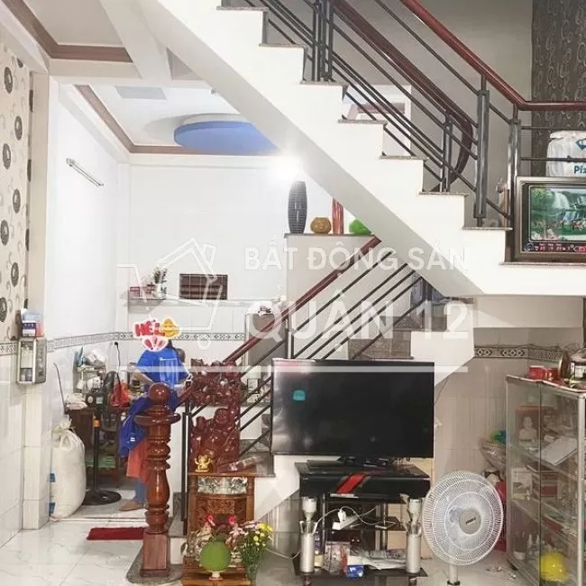 Q12.262. nhà 1 sẹc hxh 6m thông 1 trục, lâm thị hố, gần bv q12,