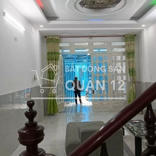 Bán nhà 4x17 ffucs 3 lầu sân thượng Giá 4.7 tỷ 