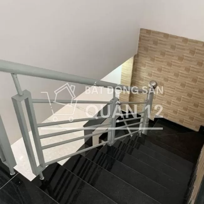 BÁN NHÀ HẺM XE TẢI NGUYỄN ẢNH THỦ 4x15 GIÁ 4.3 TỶ