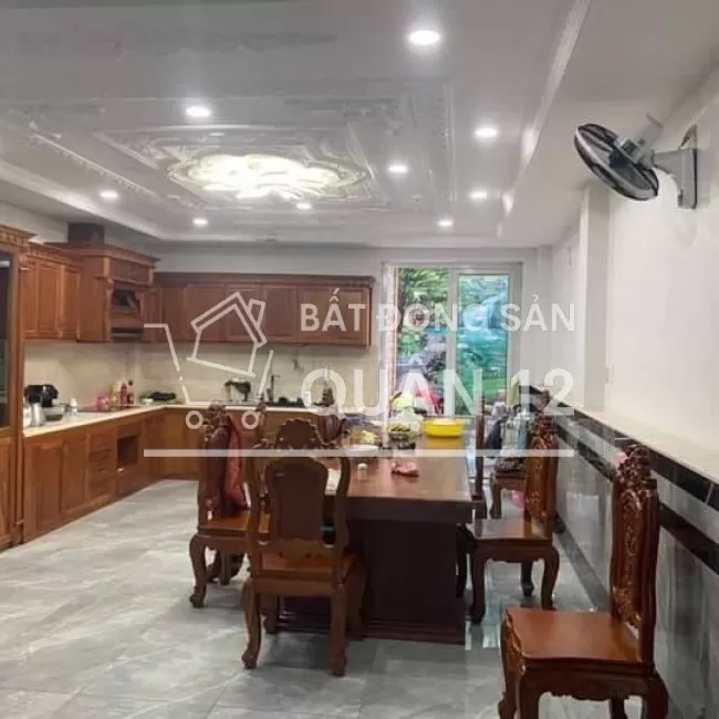 Cần bán gấp Nhà mới 7 Tầng,Mặt tiền đường Nguyễn Ảnh Thủ, Dt : 5.05×24