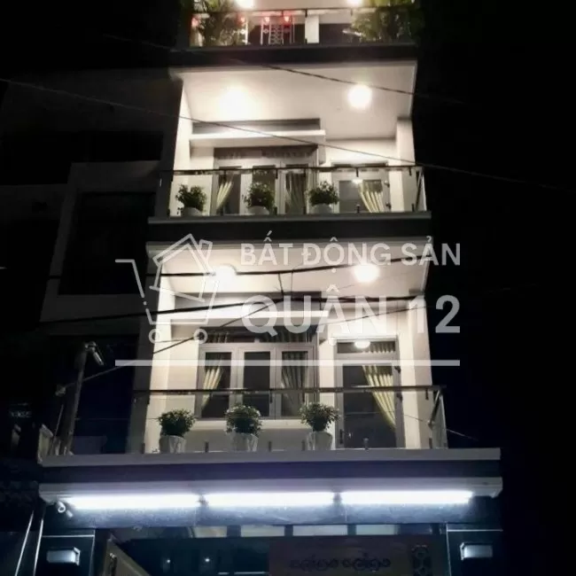Bán nhà riêng quận 12. DT 45m2. SHR