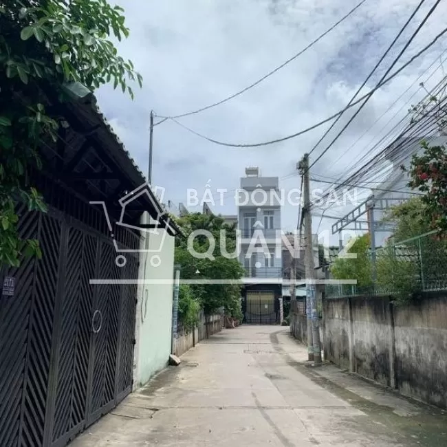 Bán nhà riêng quận 12. DT 45m2. SHR