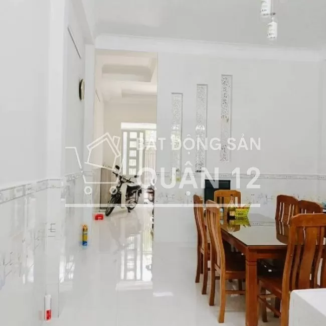 Nhà chính chủ 1T1L TCH10, hẻm xe hơi, KDC văn minh yên tĩnh