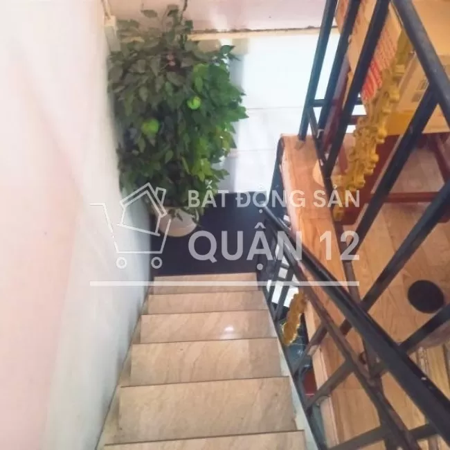 Mua NHà nhỉnh 3 tỷ Quận12. NHà lầu 80m2 TCH hẻm xe hơi thông.Gặp Tuấn.