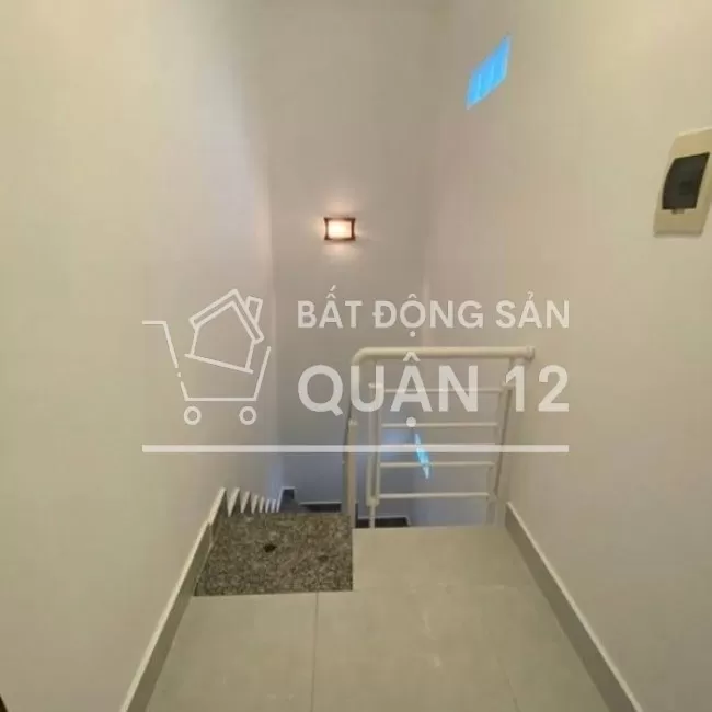 NHÀ TO ĐÙNG NGUYỄN THỊ BÚP .Q12 SỔ HỒNG VUÔNG VỨC ĐẸP MÊ LY