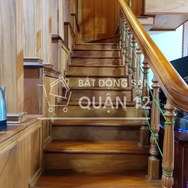 Bán gấp B. thự Q.12, 96m2, 4 tầng, 4PN, 5WC, cực đẹp, chỉ có 8.15 tỷ.